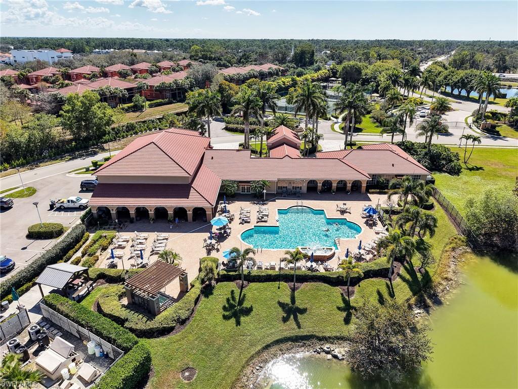 HUNTINGTON LAKES - Residential