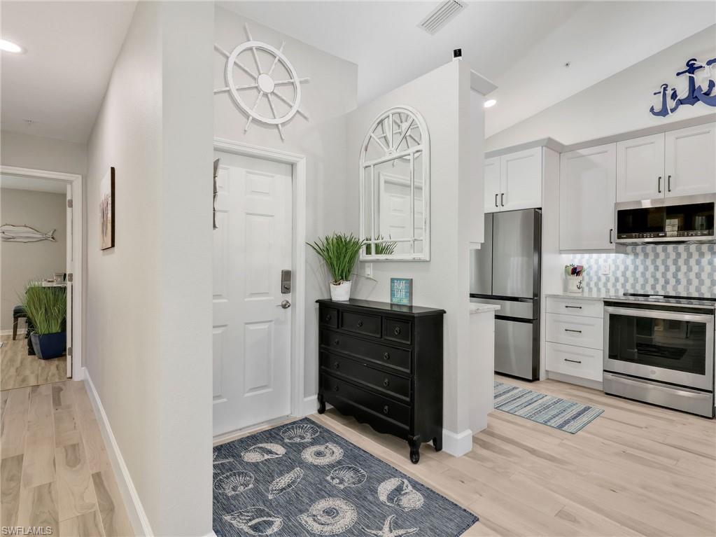 HUNTINGTON LAKES - Residential