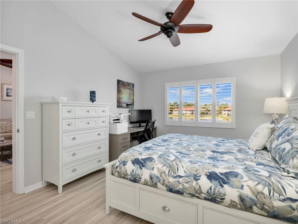 HUNTINGTON LAKES - Residential