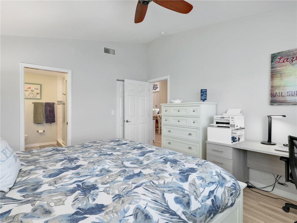 HUNTINGTON LAKES - Residential