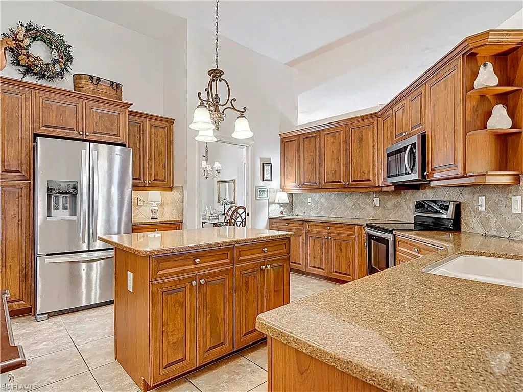 Fort Myers, Florida 33913, United States, 3 Bedrooms Bedrooms, ,3 BathroomsBathrooms,Residential,Active,169024