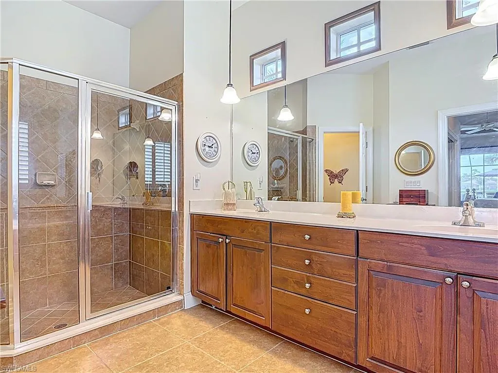 Fort Myers, Florida 33913, United States, 3 Bedrooms Bedrooms, ,3 BathroomsBathrooms,Residential,Active,169024