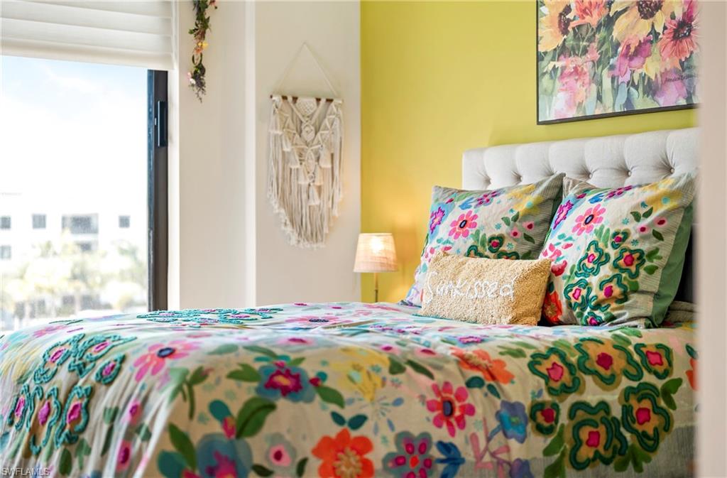 ELEVEN ELEVEN CENTRAL - Residential