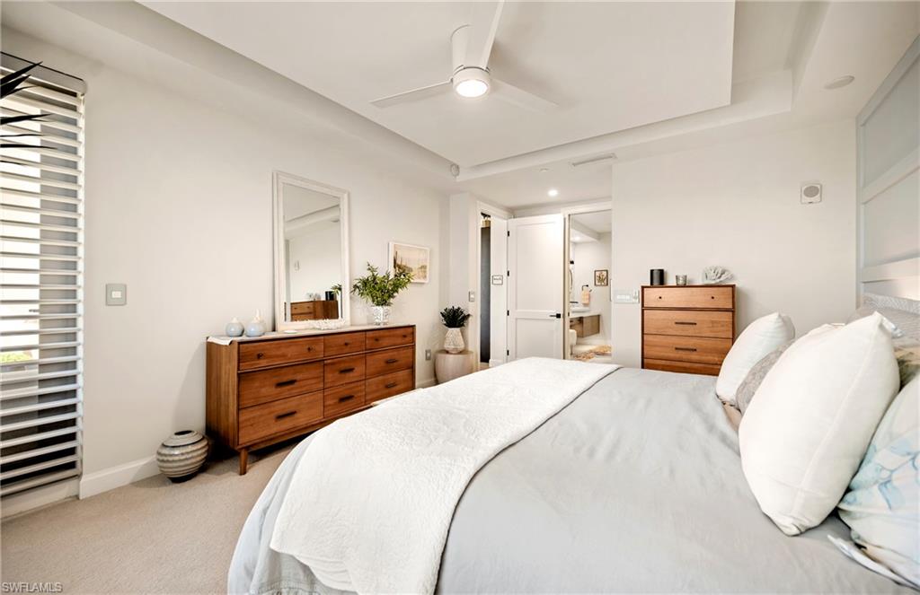 ELEVEN ELEVEN CENTRAL - Residential