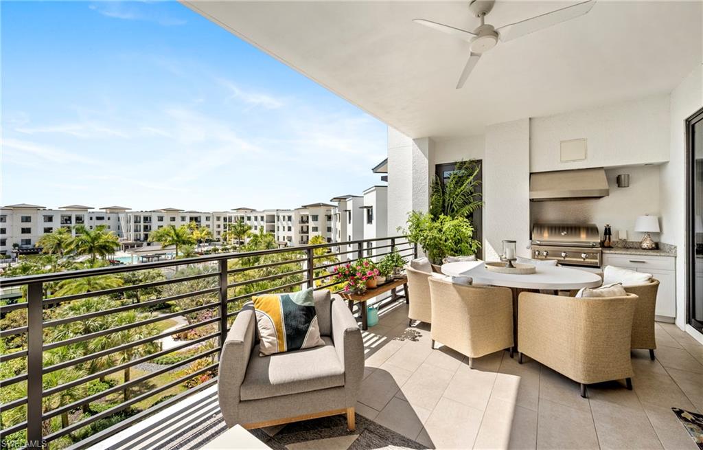 ELEVEN ELEVEN CENTRAL - Residential