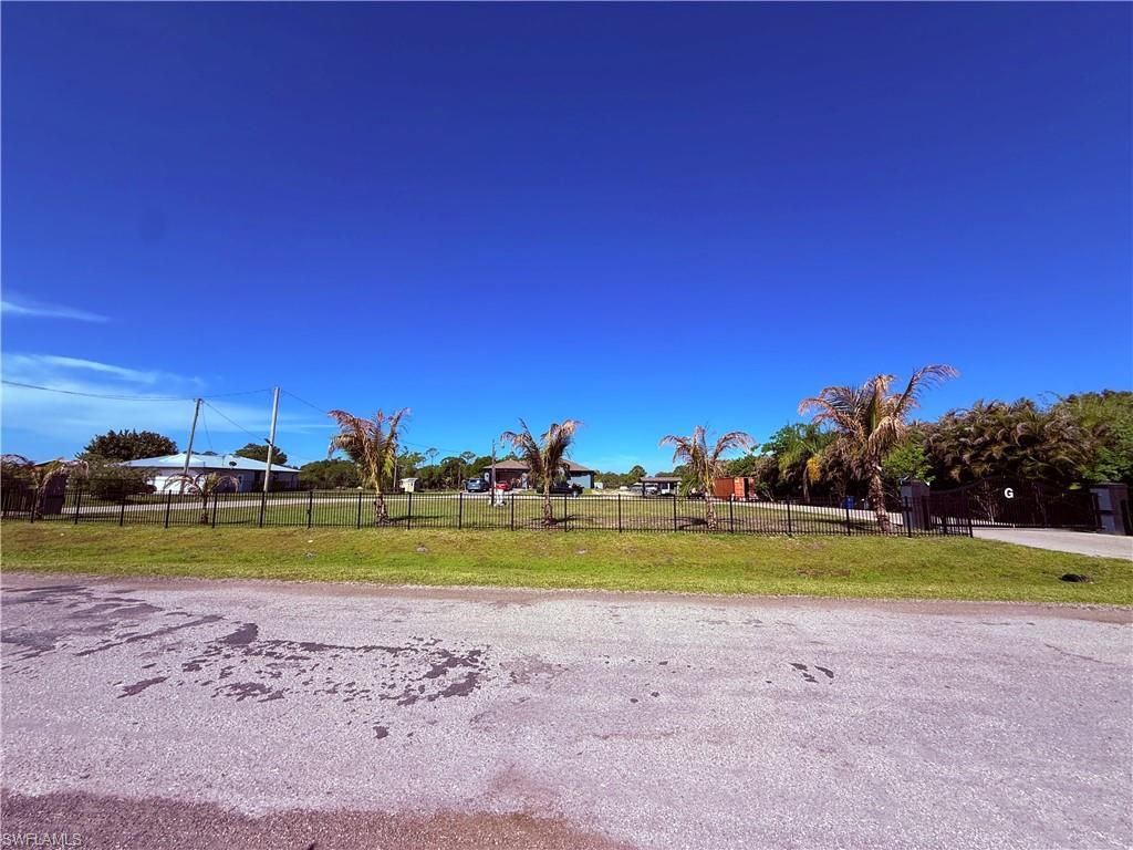 Photo of 19781 Woodbridge LN, NORTH FORT MYERS, FL 33917 (MLS # 226017320)
