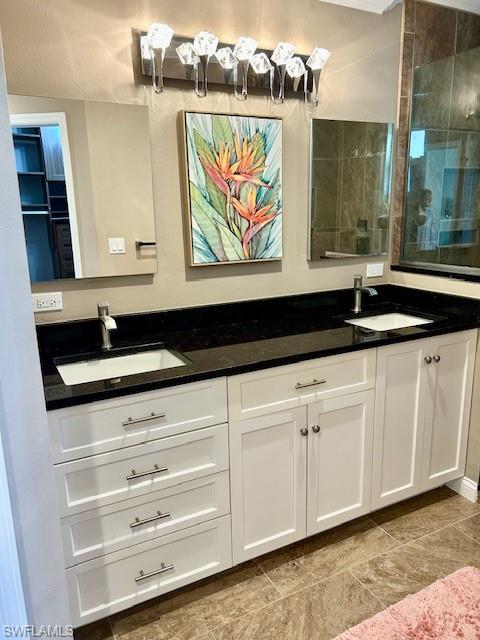 SIESTA ISLES - Residential