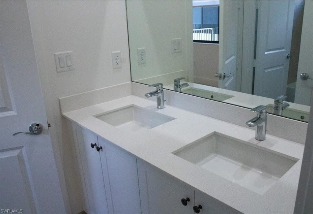 MAPLE RIDGE - Residential