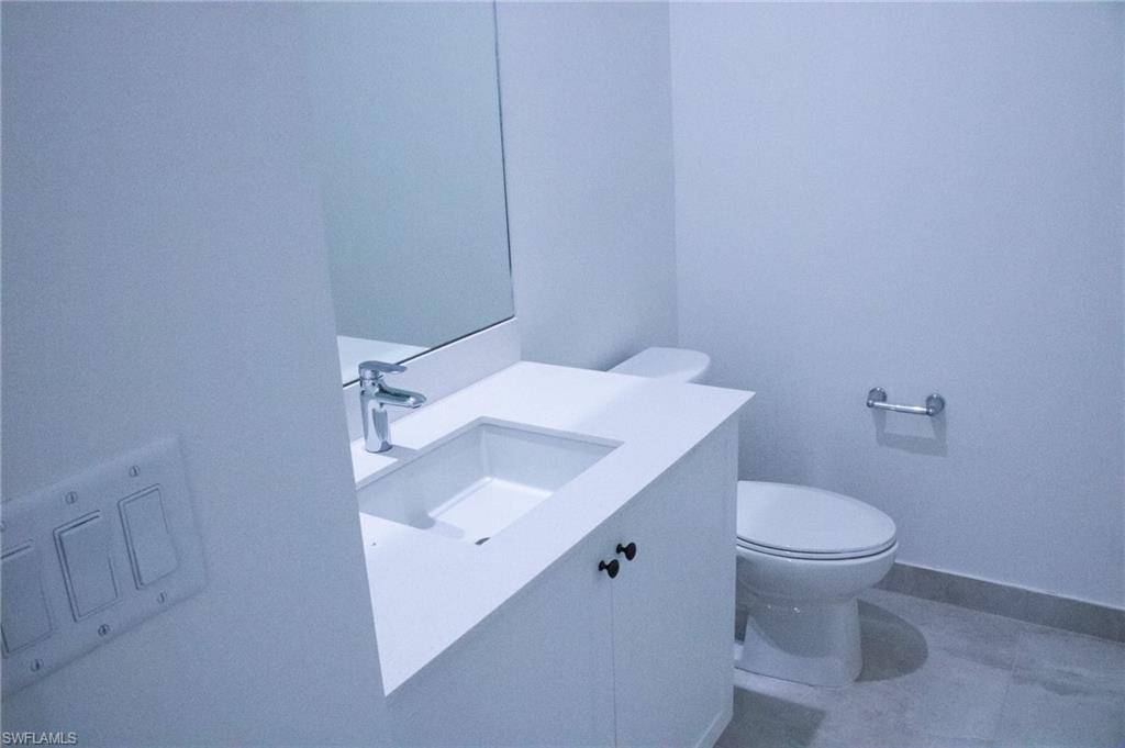 MAPLE RIDGE - Residential