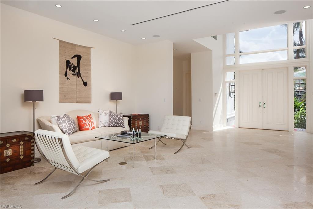 BAY COLONY SHORES - Residential