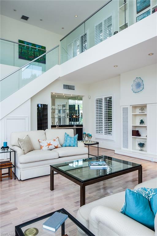 BAY COLONY SHORES - Residential