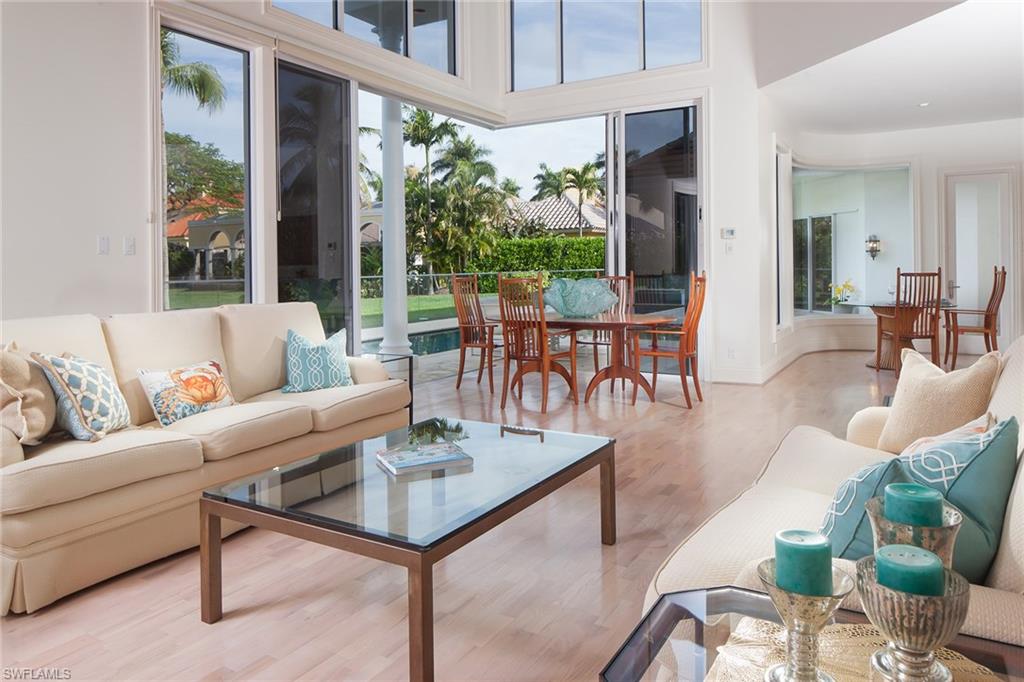 BAY COLONY SHORES - Residential