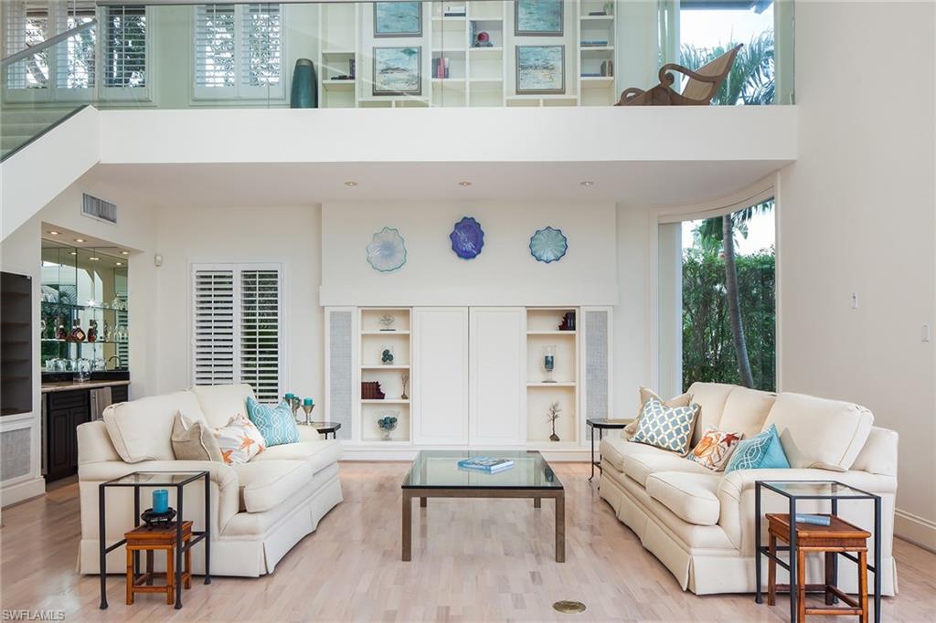 BAY COLONY SHORES - Residential