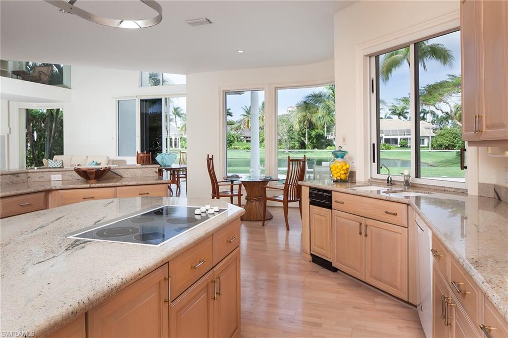 BAY COLONY SHORES - Residential