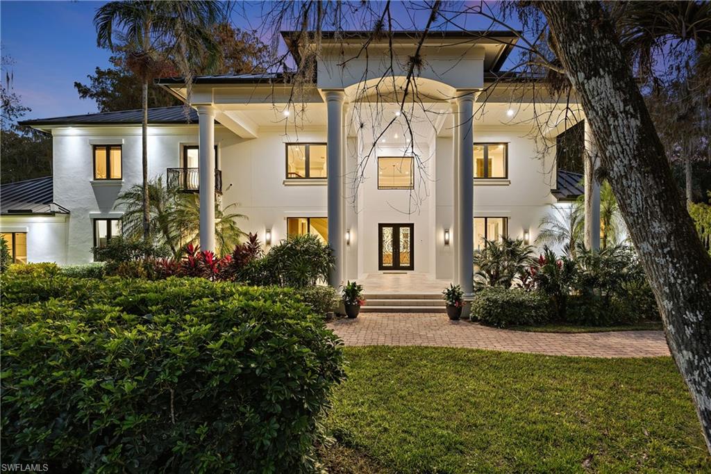 COLLIER WOODS - Residential