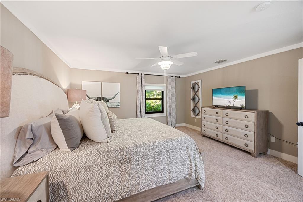 COLLIER WOODS - Residential