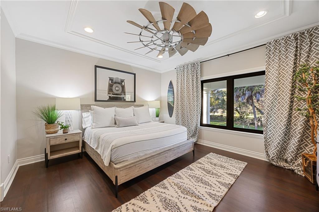 COLLIER WOODS - Residential