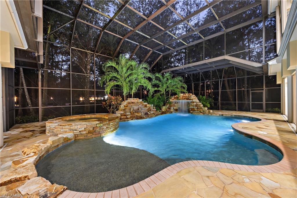 COLLIER WOODS - Residential