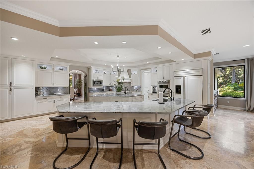 COLLIER WOODS - Residential