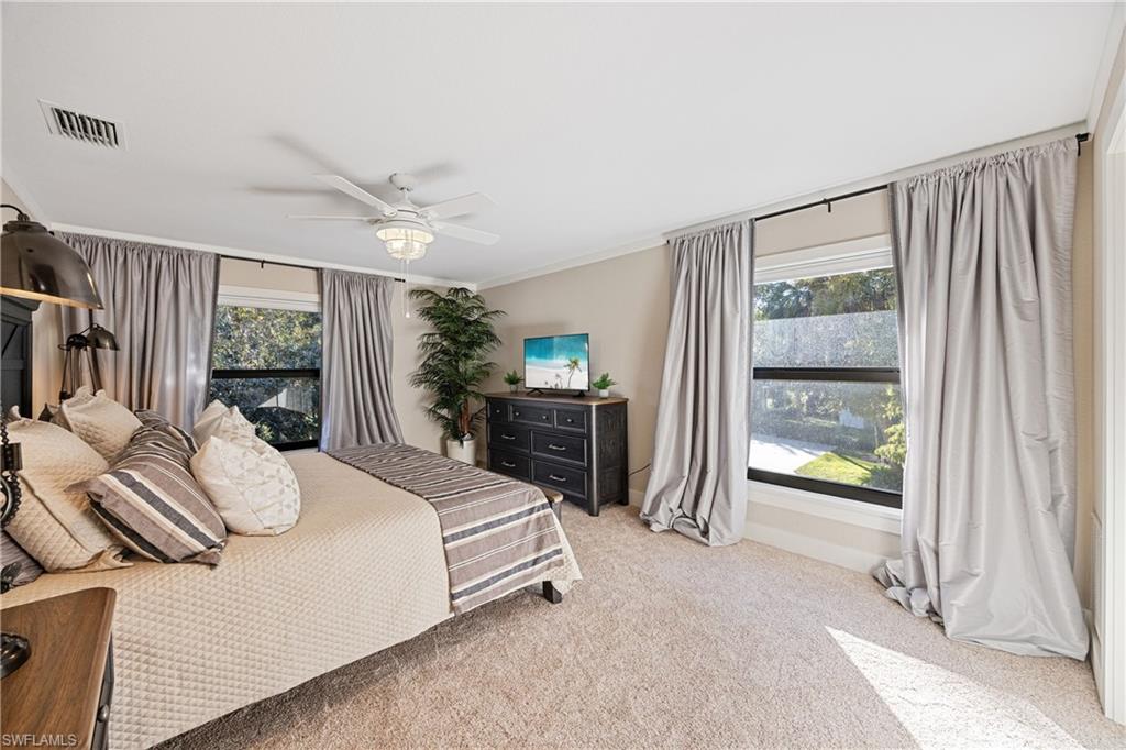 COLLIER WOODS - Residential