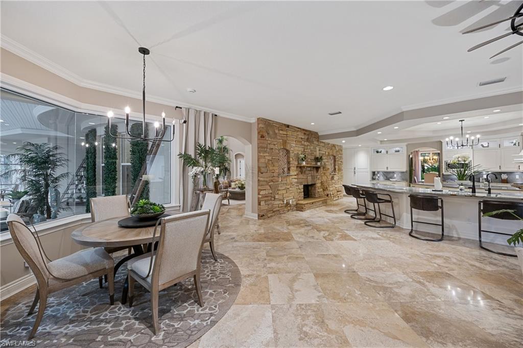 COLLIER WOODS - Residential