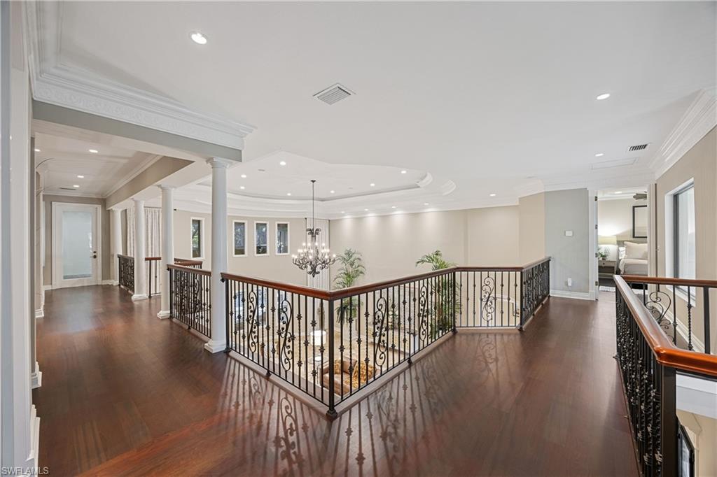 COLLIER WOODS - Residential