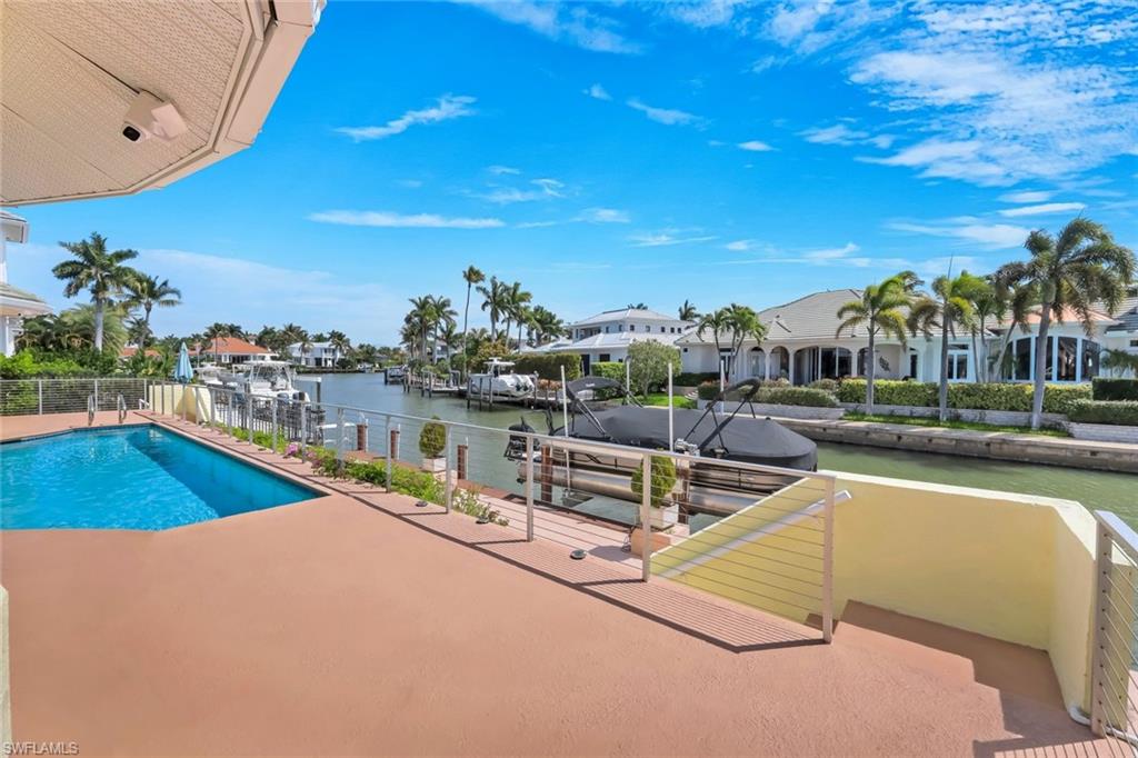 ROYAL HARBOR - Residential