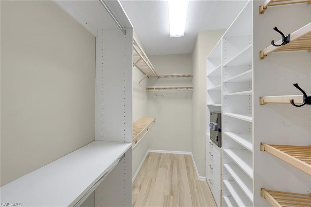 ROYAL HARBOR - Residential