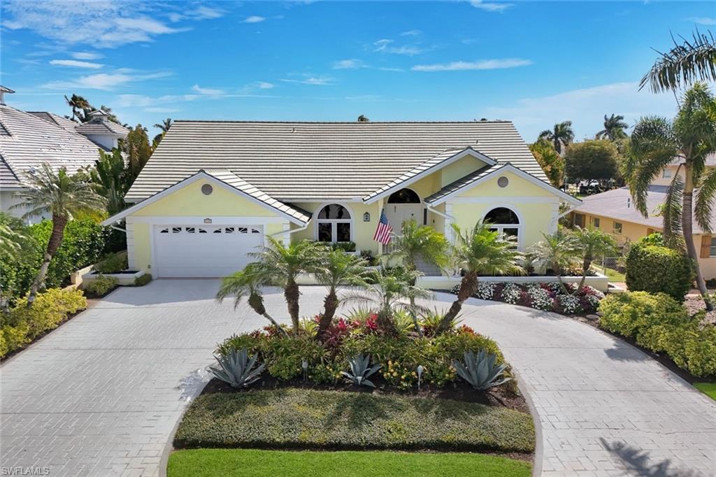 ROYAL HARBOR - Residential