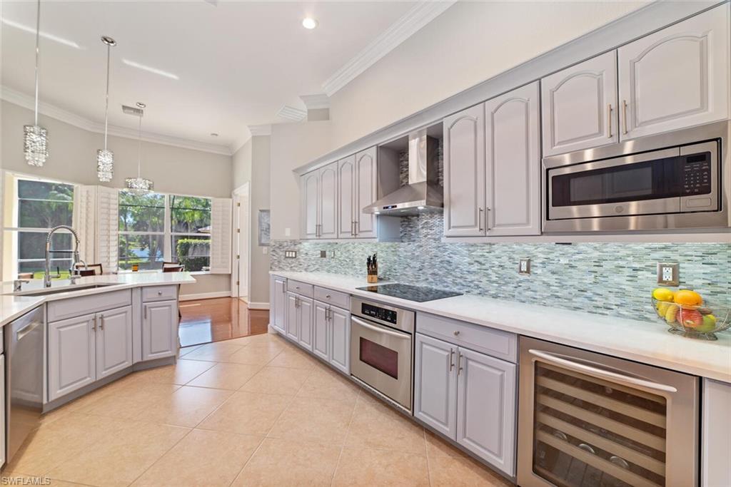 MUSTANG ISLAND - Residential