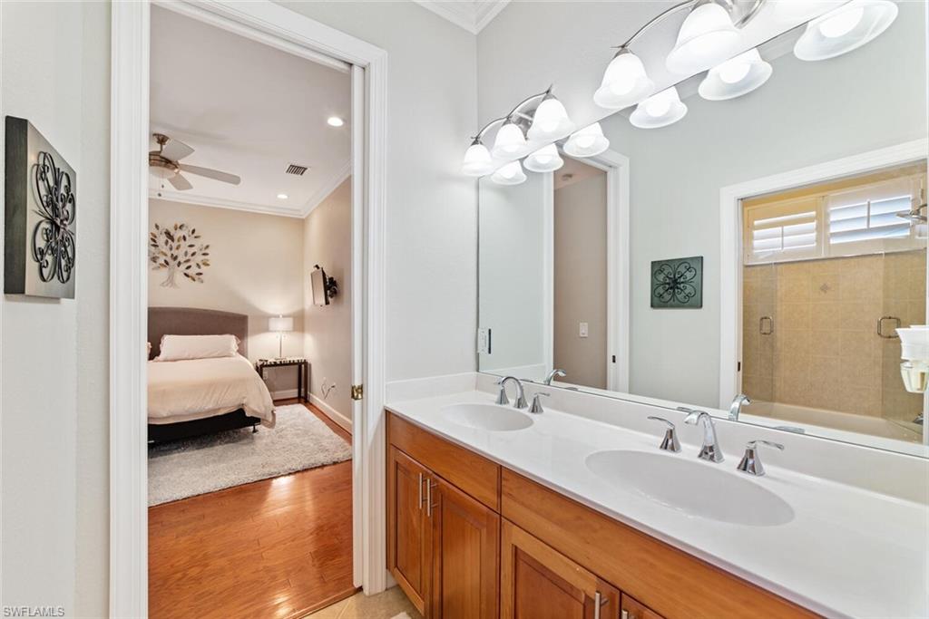 MUSTANG ISLAND - Residential