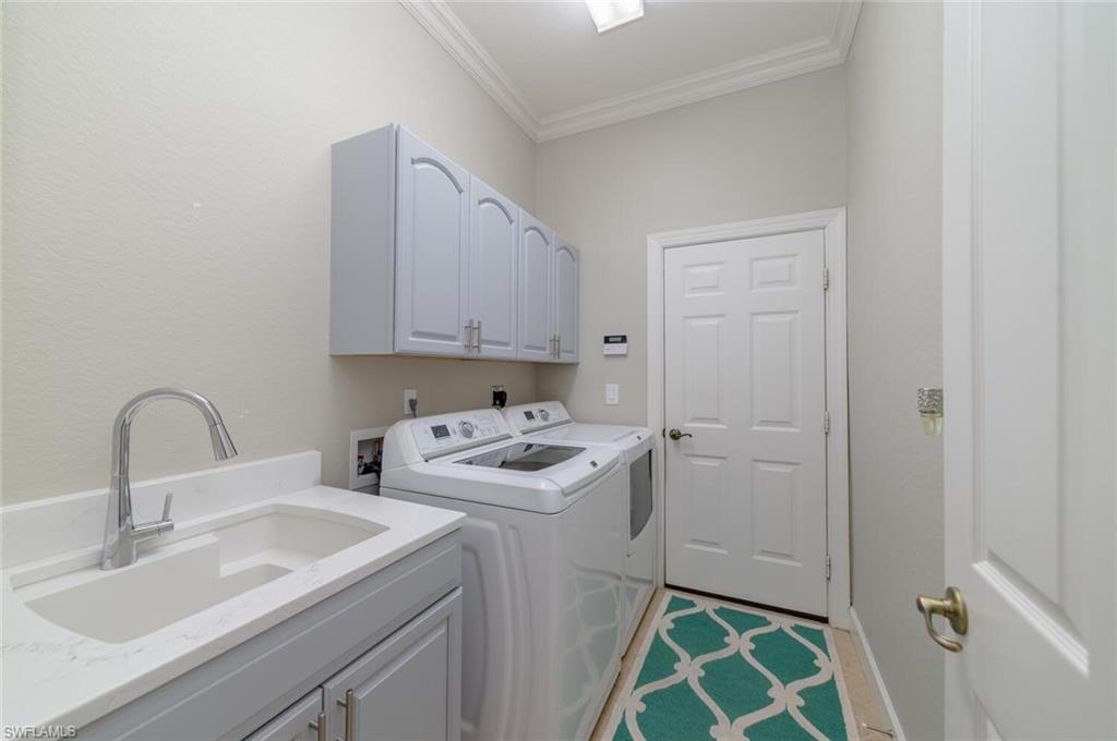 MUSTANG ISLAND - Residential