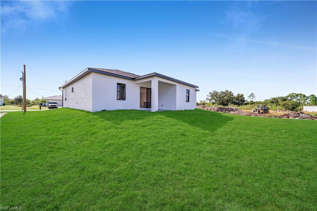 LEHIGH ACRES - Residential