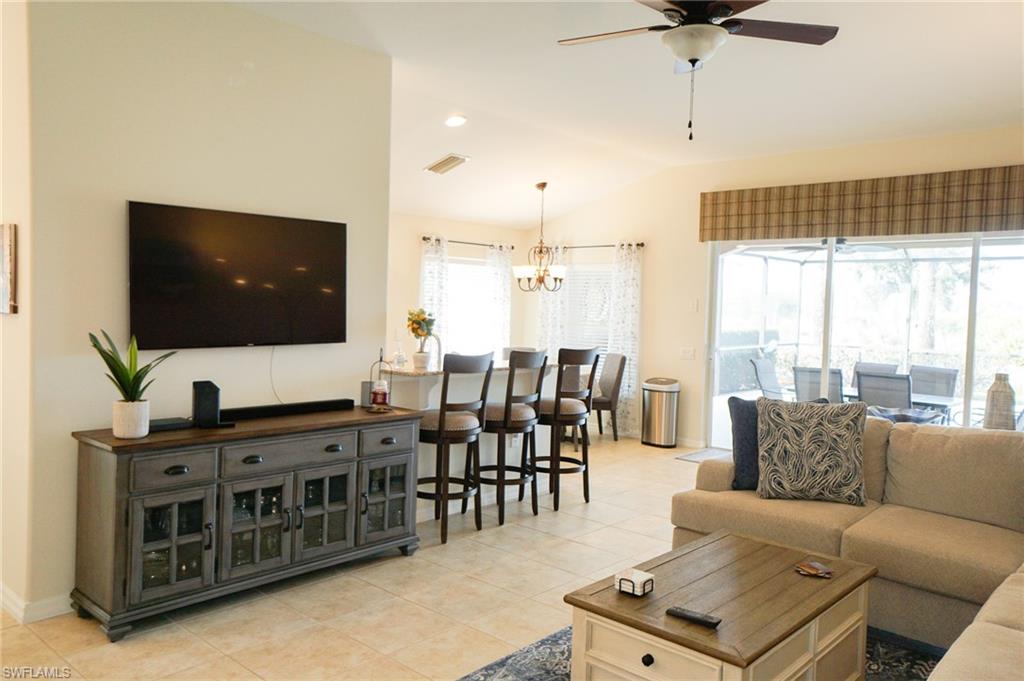 MAJESTIC POINTE - Residential