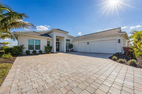 17244 Blue Sapphire DR FORT MYERS FL 33913