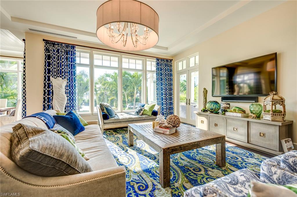 NAPLES CASAMORE - Residential