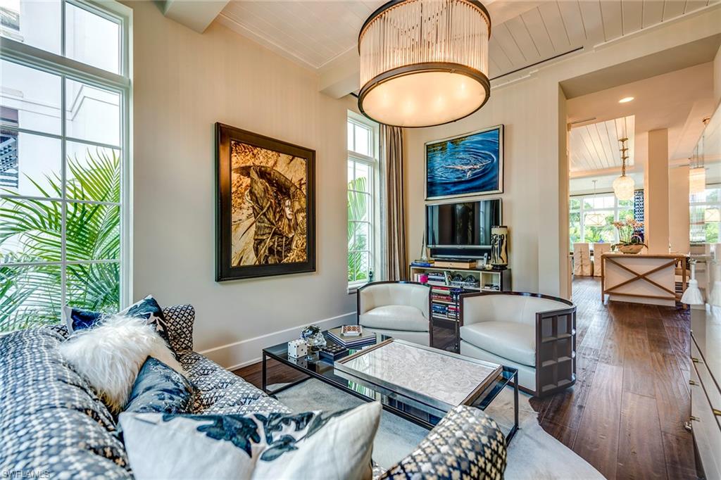 NAPLES CASAMORE - Residential