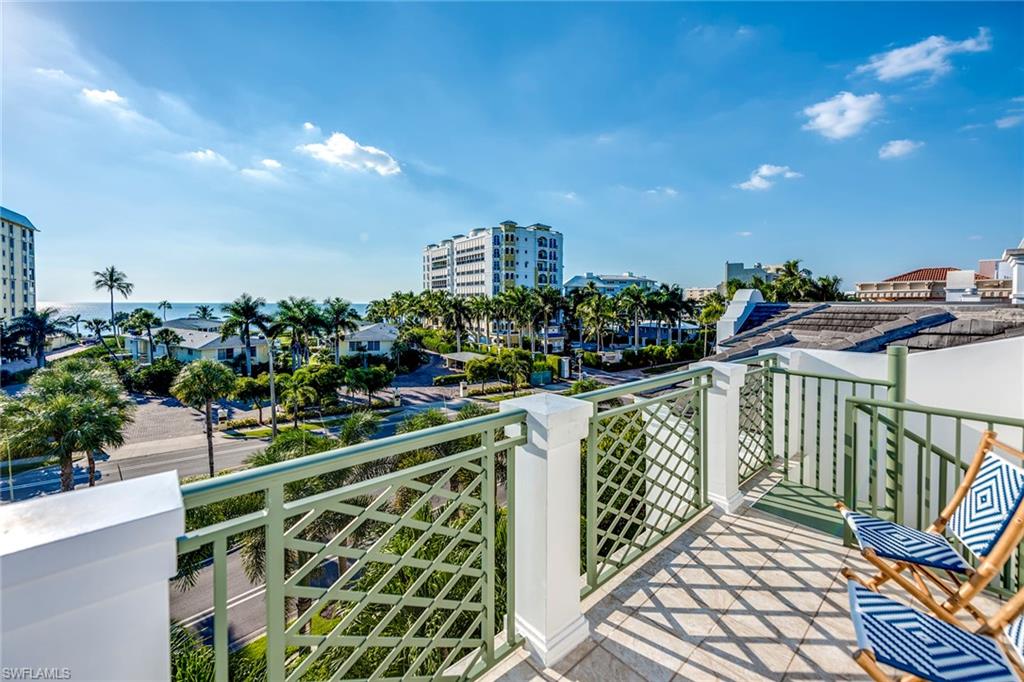 NAPLES CASAMORE - Residential