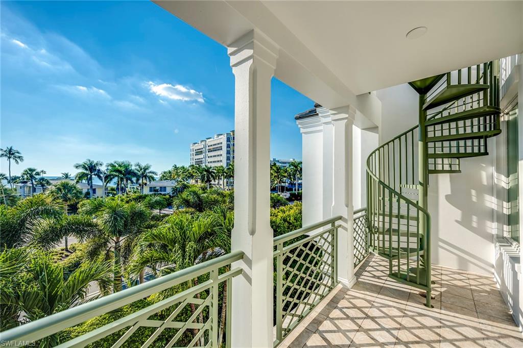 NAPLES CASAMORE - Residential