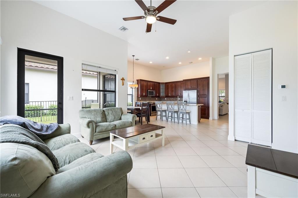 MAPLE RIDGE - Residential