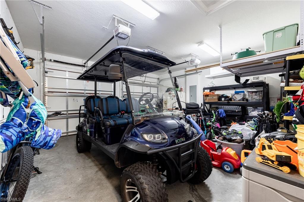 MAPLE RIDGE - Residential