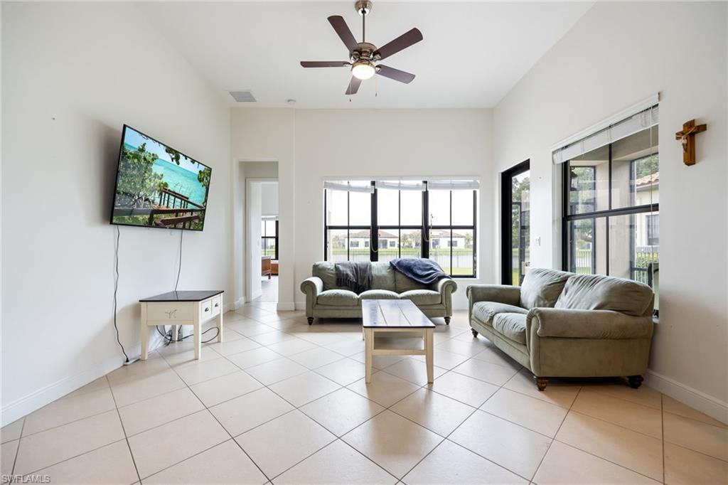 MAPLE RIDGE - Residential