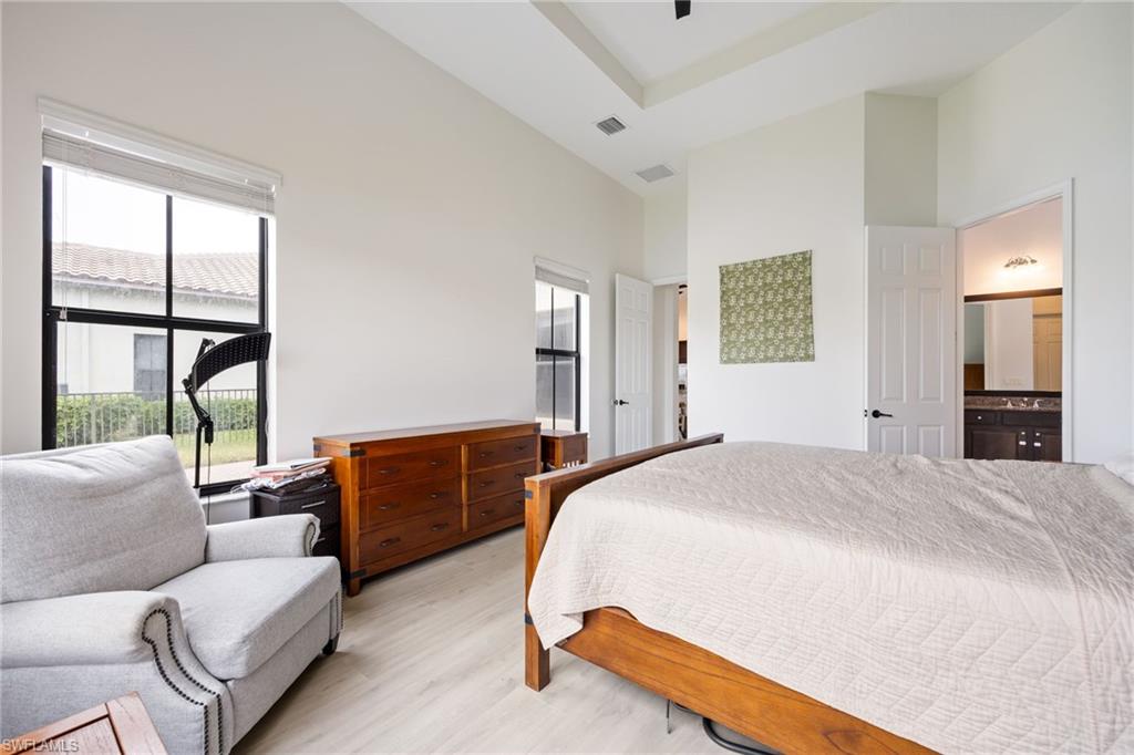 MAPLE RIDGE - Residential