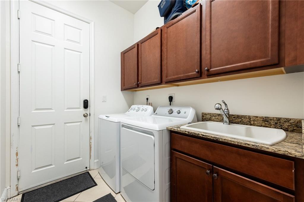 MAPLE RIDGE - Residential