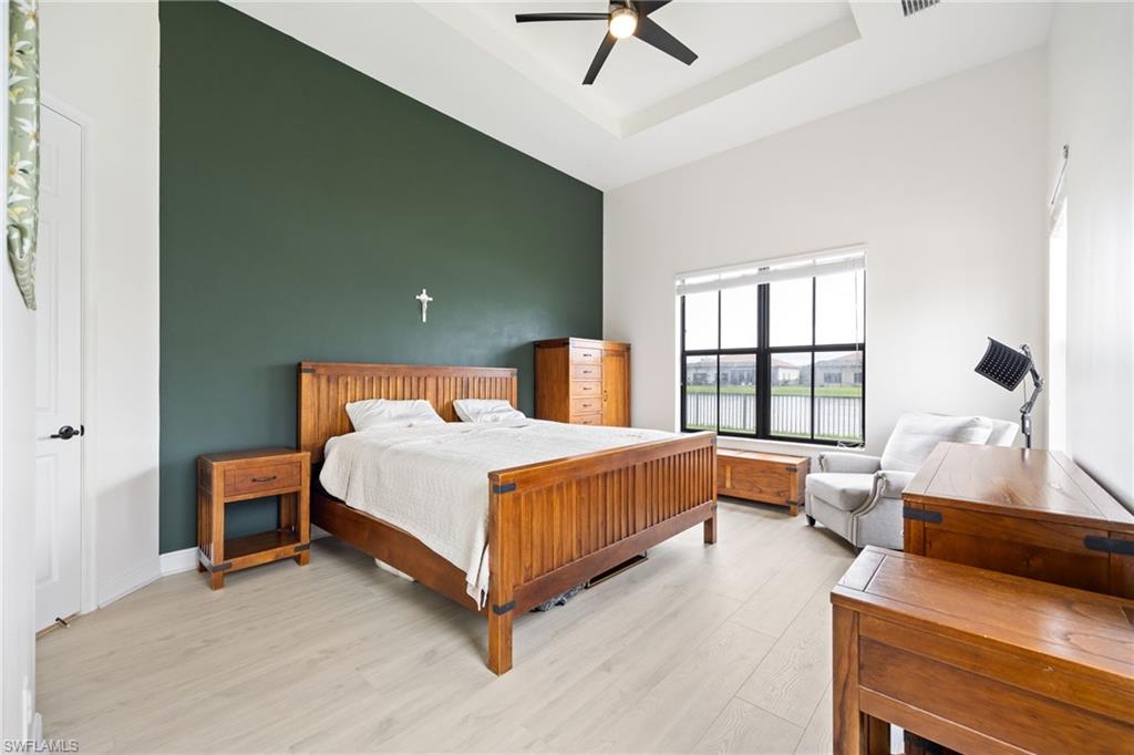 MAPLE RIDGE - Residential