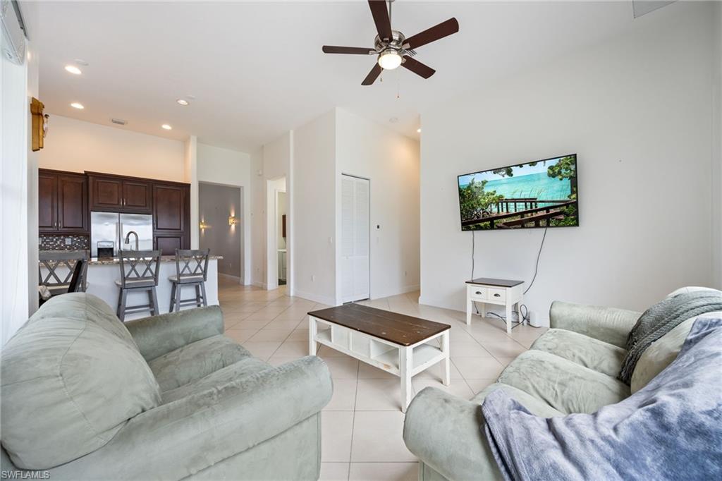 MAPLE RIDGE - Residential