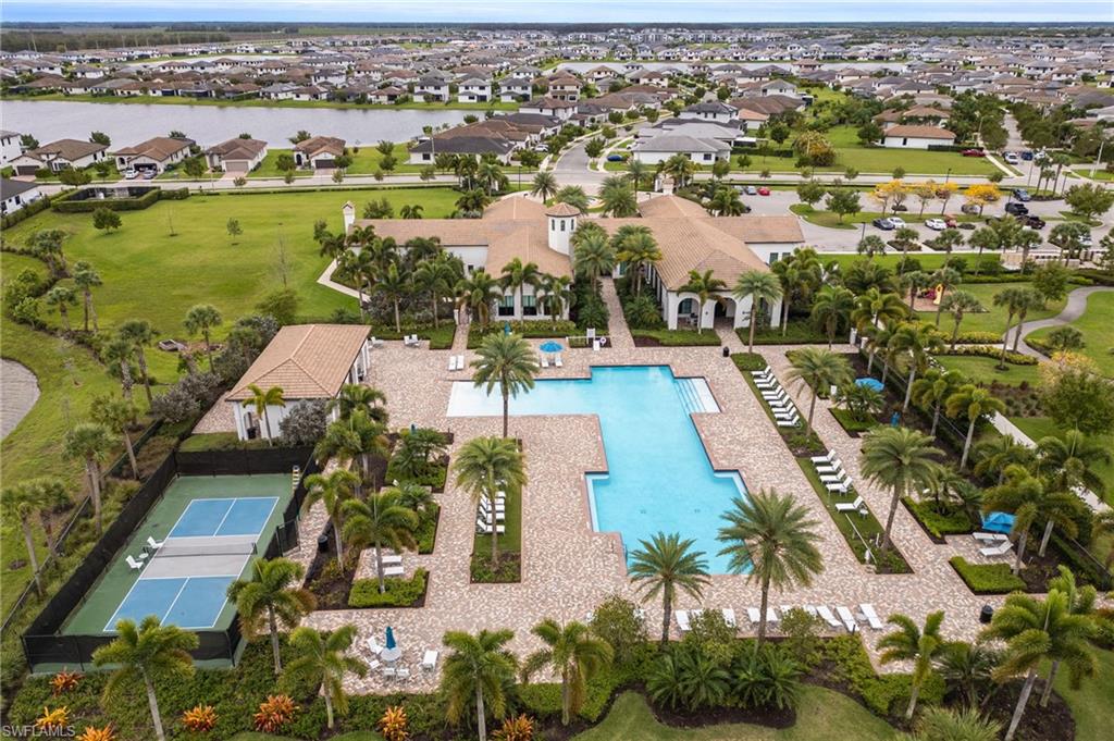 MAPLE RIDGE - Residential