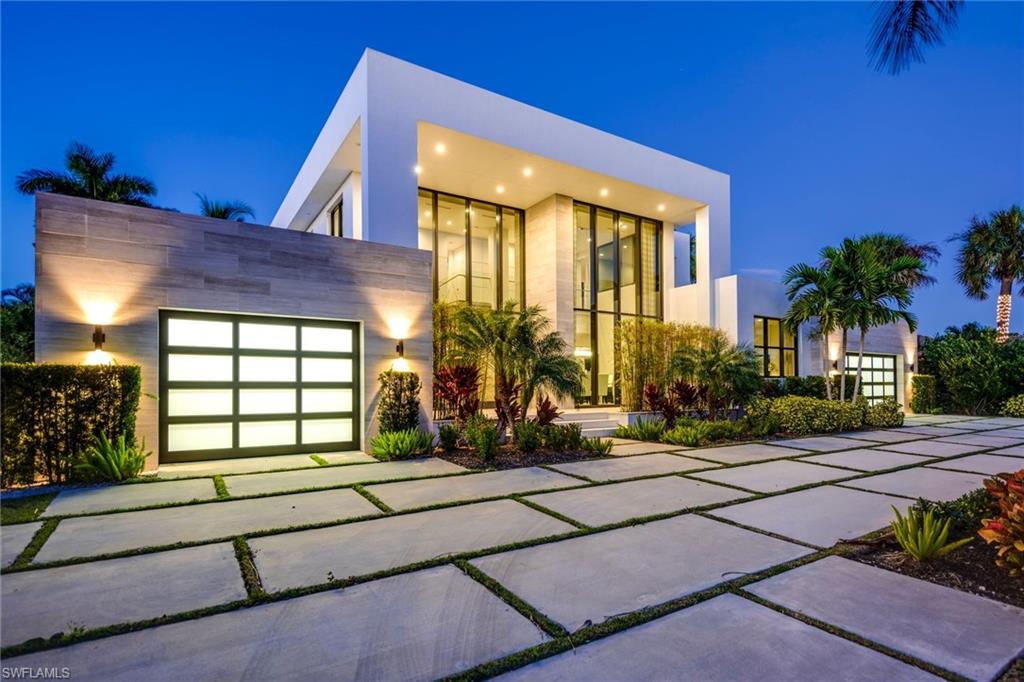 PARK SHORE - Residential