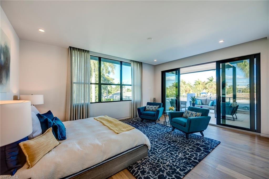 PARK SHORE - Residential