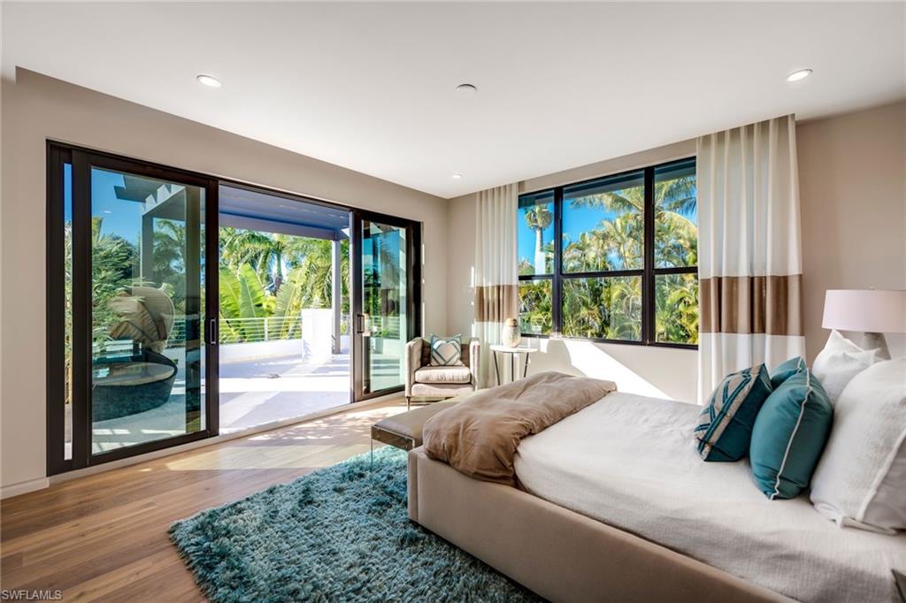 PARK SHORE - Residential